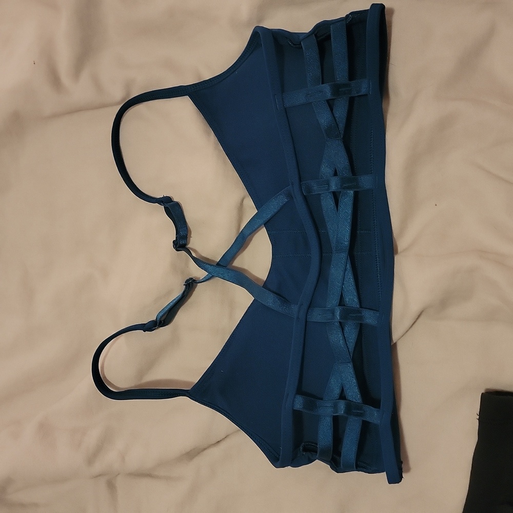 lululemon hot spell bra